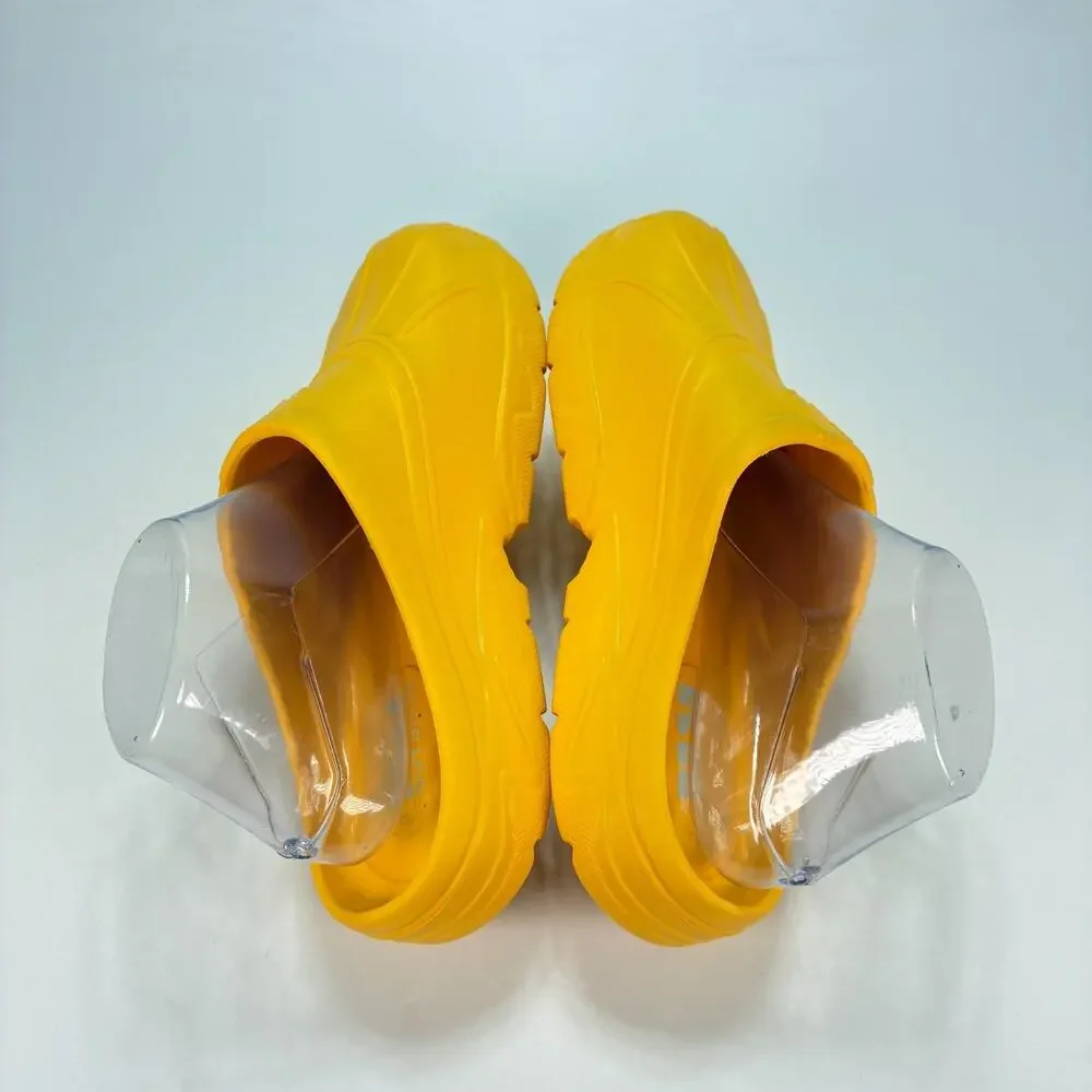 Bass Outdoor Field Clogs Bright Yellow Comfort Slip On Slide Slippers Men's Sz 8